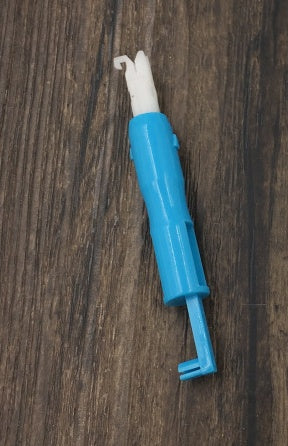 Needle Threader Insertion Tool For Sewing Machine - LuckyGadgetHub